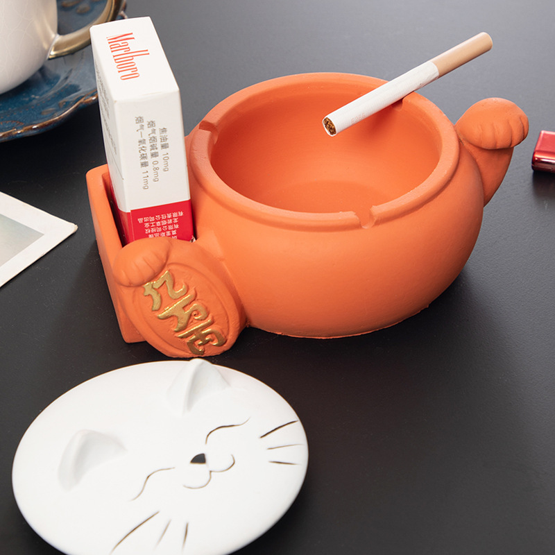 Creative Lucky Cat Ashtray Per - Home Office Trend ulasan dan harga