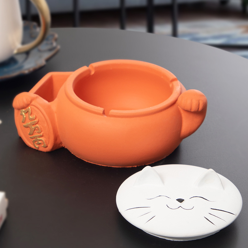 Creative Lucky Cat Ashtray Per - Home Office Trend ulasan dan harga